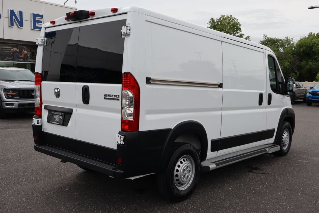 Used 2025 Ram ProMaster 2500 - photo 2