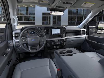 New 2026 Ford F-550 - photo 1