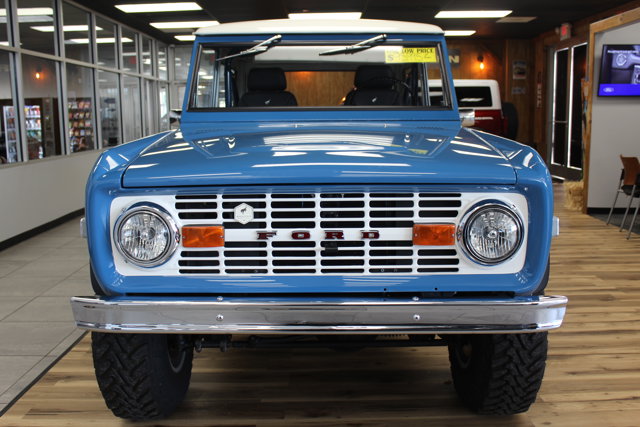 Used 1969 Ford Bronco - photo 13