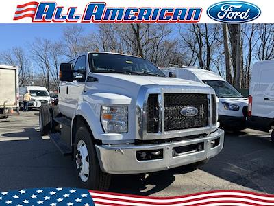 New 2027 Ford F-650 - photo 1