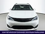 2019 Chrysler Pacifica FWD Minivan for sale #FO47342 - photo 3