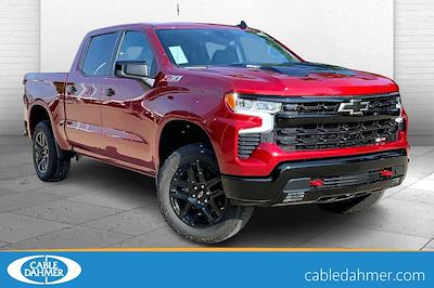 New 2025 Chevrolet Silverado 1500 LT Crew Cab 4x4 Pickup for sale #22338 - photo 1