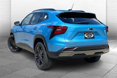 2025 Chevrolet Trax FWD SUV for sale #22585 - photo 2