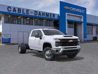 2025 Chevrolet Silverado 3500 Crew Cab DRW 4WD Cab Chassis for sale #22599 - photo 1