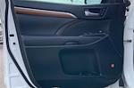 2017 Toyota Highlander AWD SUV for sale #A10265A - photo 25