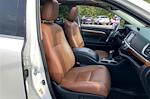 2017 Toyota Highlander AWD SUV for sale #A10265A - photo 7