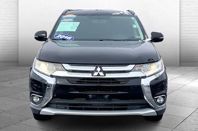 2016 Mitsubishi Outlander FWD SUV for sale #T6054G - photo 2