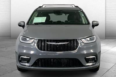 2023 Chrysler Pacifica FWD Minivan for sale #X102826 - photo 2
