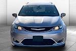 2018 Chrysler Pacifica FWD Minivan for sale #X102948A - photo 2