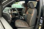 New 2025 GMC Canyon AT4 Crew Cab 4x4 Pickup for sale #DB15538 - photo 9
