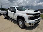 New 2025 Chevrolet Silverado 3500 LT Crew Cab 4WD Flatbed Truck for sale #T25228 - photo 4