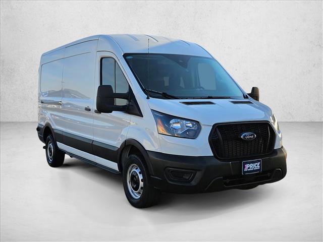 Used 2024 Ford Transit 250 - photo 2