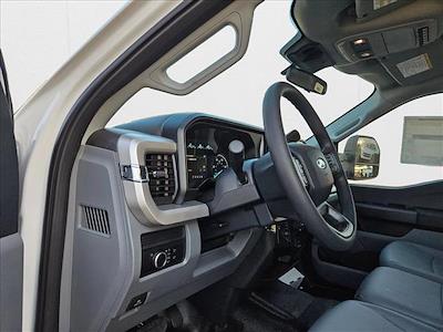 New 2025 Ford F-450 - photo 1