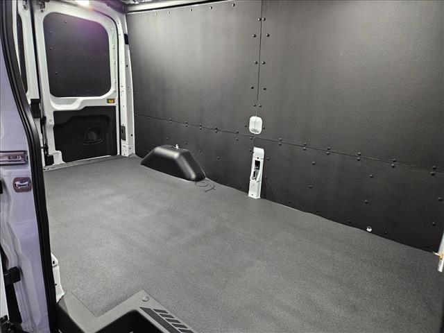 New 2026 Ford Transit 250 - photo 10