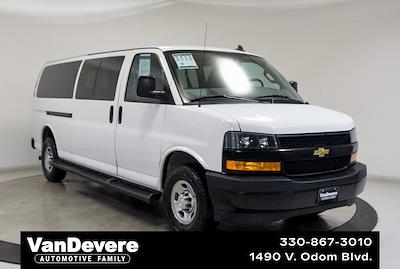 Used 2023 Chevrolet Express 3500 - photo 1