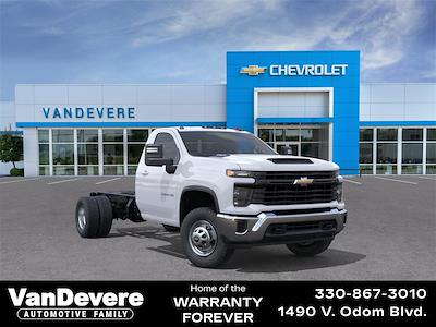 2025 Chevrolet Silverado 3500 Regular Cab 4x2 Cab Chassis for sale #C50022 - photo 1