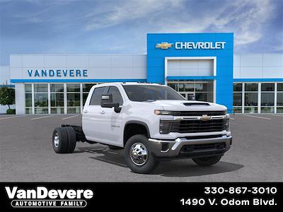 New 2026 Chevrolet Silverado 3500 - photo 1