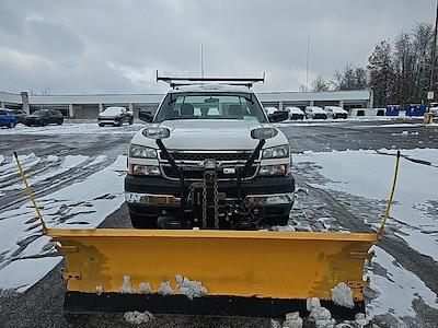 Used 2006 Chevrolet Silverado 2500 Work Truck Regular Cab for sale #ML18466A - photo 2