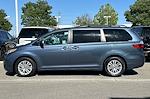 2017 Toyota Sienna 4x2 Minivan for sale #25U0137 - photo 6