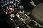 Used 2022 Jeep Gladiator Rubicon Crew Cab 4WD Pickup for sale #25U0302 - photo 21