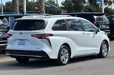 2022 Toyota Sienna AWD Minivan for sale #25U0388A - photo 2