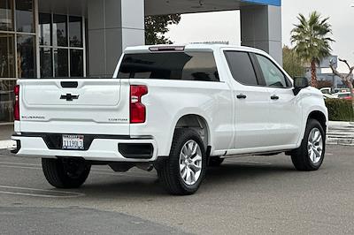 Used 2022 Chevrolet Silverado 1500 Custom Crew Cab for sale #25U0483A - photo 2