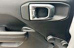 2021 Jeep Gladiator Crew Cab 4WD Pickup for sale #25U0513A - photo 16