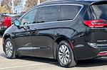 Used 2021 Chrysler Pacifica Touring L Minivan for sale #25U0537A - photo 13