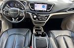 Used 2021 Chrysler Pacifica Touring L Minivan for sale #25U0537A - photo 18