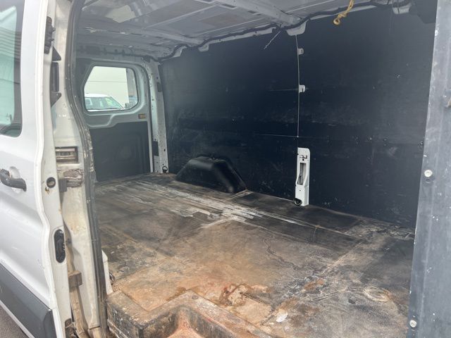 Used 2016 Ford Transit 250 - photo 10