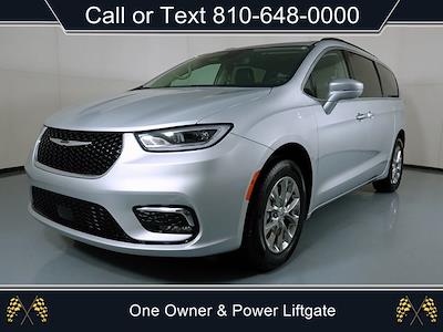 2022 Chrysler Pacifica AWD Minivan for sale #36229P - photo 1