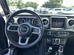 2023 Jeep Gladiator Crew Cab 4x4 Pickup for sale #32651 - photo 17