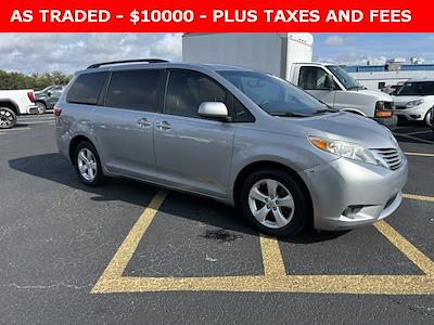 2015 Toyota Sienna FWD Minivan for sale #32867W - photo 1