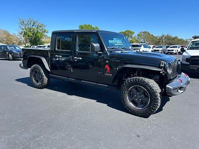 Used 2020 Jeep Gladiator - photo 1