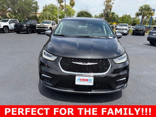 Used 2023 Chrysler Pacifica - photo 6