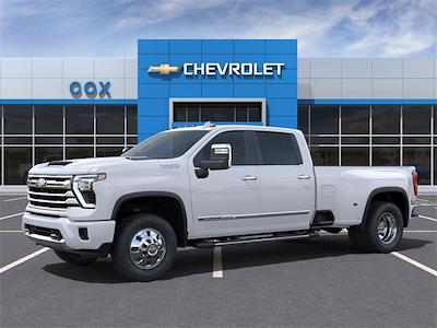 New 2025 Chevrolet Silverado 3500 High Country Crew Cab 4x4 Pickup for sale #5T318563 - photo 2