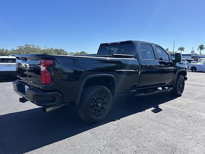 2022 Chevrolet Silverado 2500 Crew Cab 4WD Pickup for sale #L100327A - photo 2