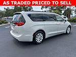 2017 Chrysler Pacifica FWD Minivan for sale #M536592W - photo 2