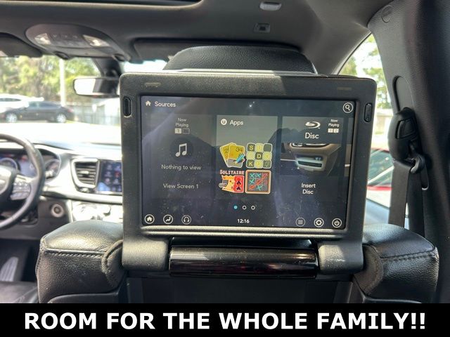Used 2019 Chrysler Pacifica - photo 22