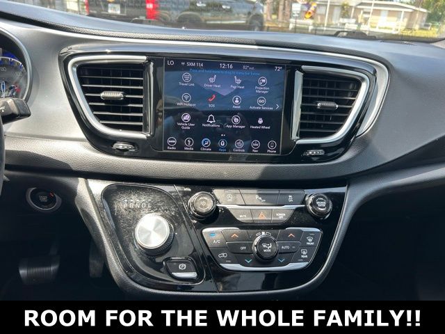 Used 2019 Chrysler Pacifica - photo 27