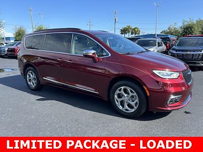 2022 Chrysler Pacifica AWD Minivan for sale #Q138526B - photo 1