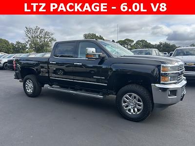 2016 Chevrolet Silverado 2500 Crew Cab 4WD Pickup for sale #R127343W - photo 1