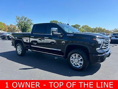 Used 2024 Chevrolet Silverado 2500 - photo 1