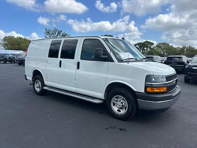 Used 2022 Chevrolet Express 2500 - photo 1