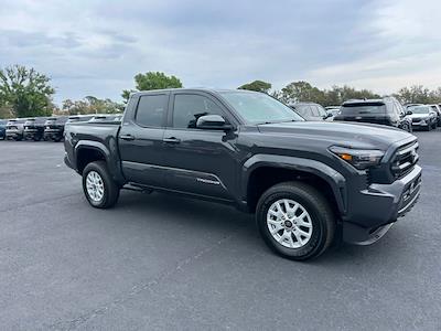 Used 2025 Toyota Tacoma - photo 1