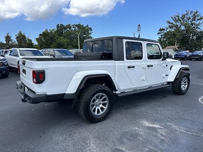 2022 Jeep Gladiator Crew Cab 4WD Pickup for sale #T317046A - photo 2
