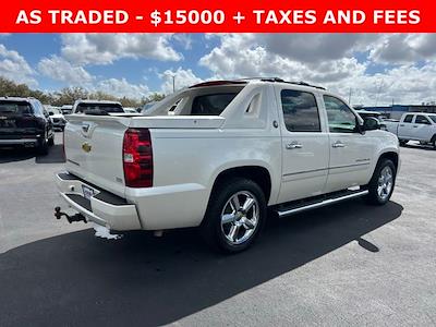 Used 2013 Chevrolet Avalanche - photo 1