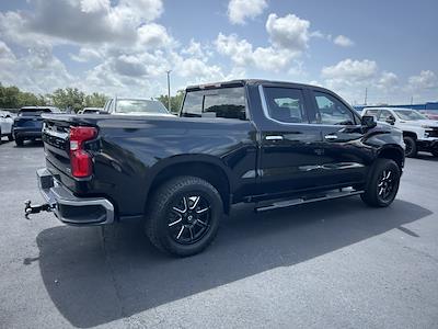 2022 Chevrolet Silverado 1500 Crew Cab 4x4 Pickup for sale #Y605937A - photo 2