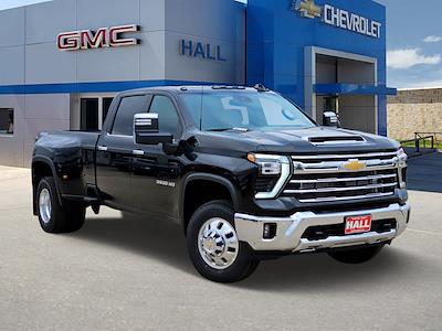 2025 Chevrolet Silverado 3500 Crew Cab 4WD Pickup for sale #C25264 - photo 1
