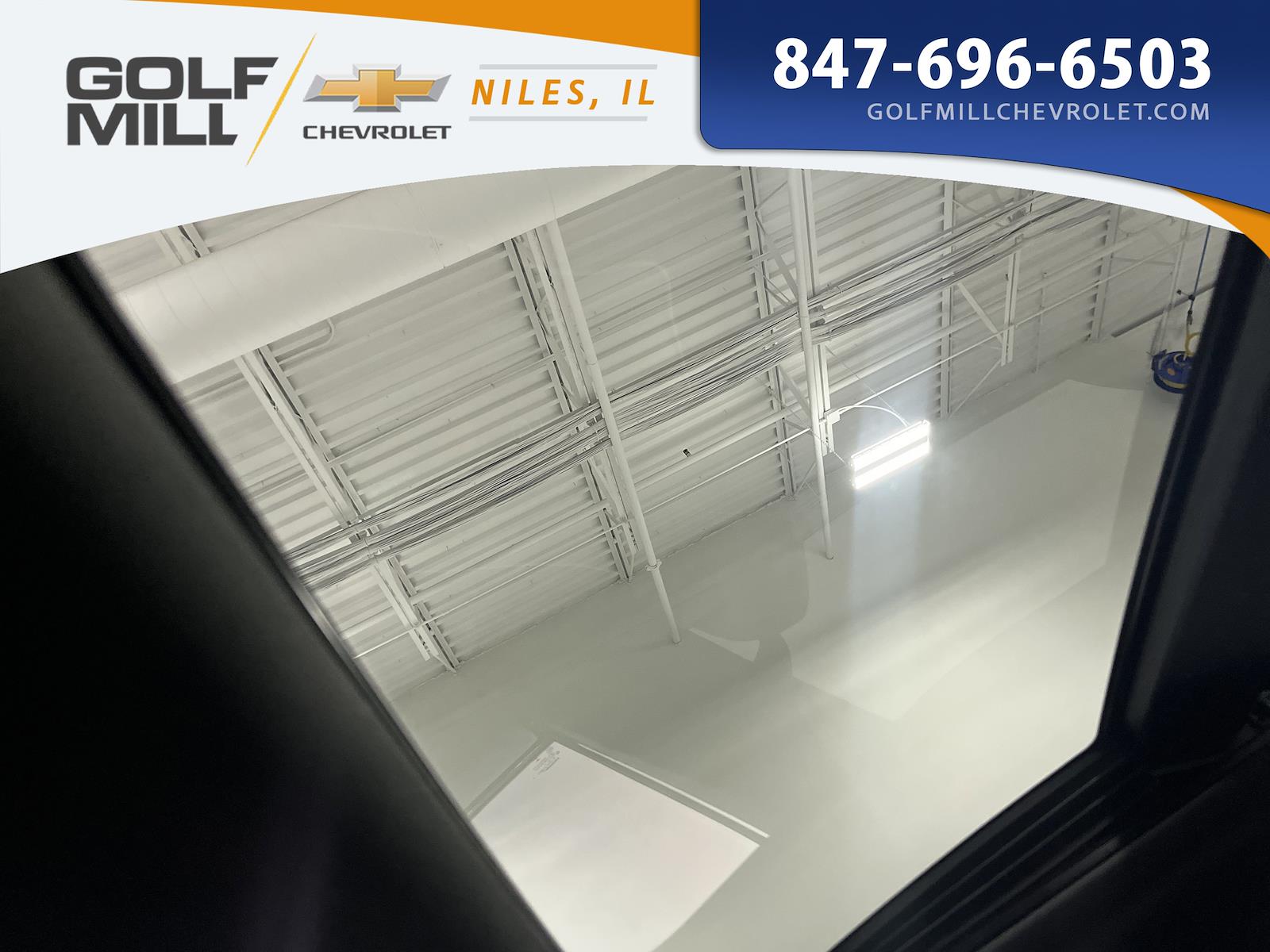 Used 2025 Chrysler Pacifica - photo 30